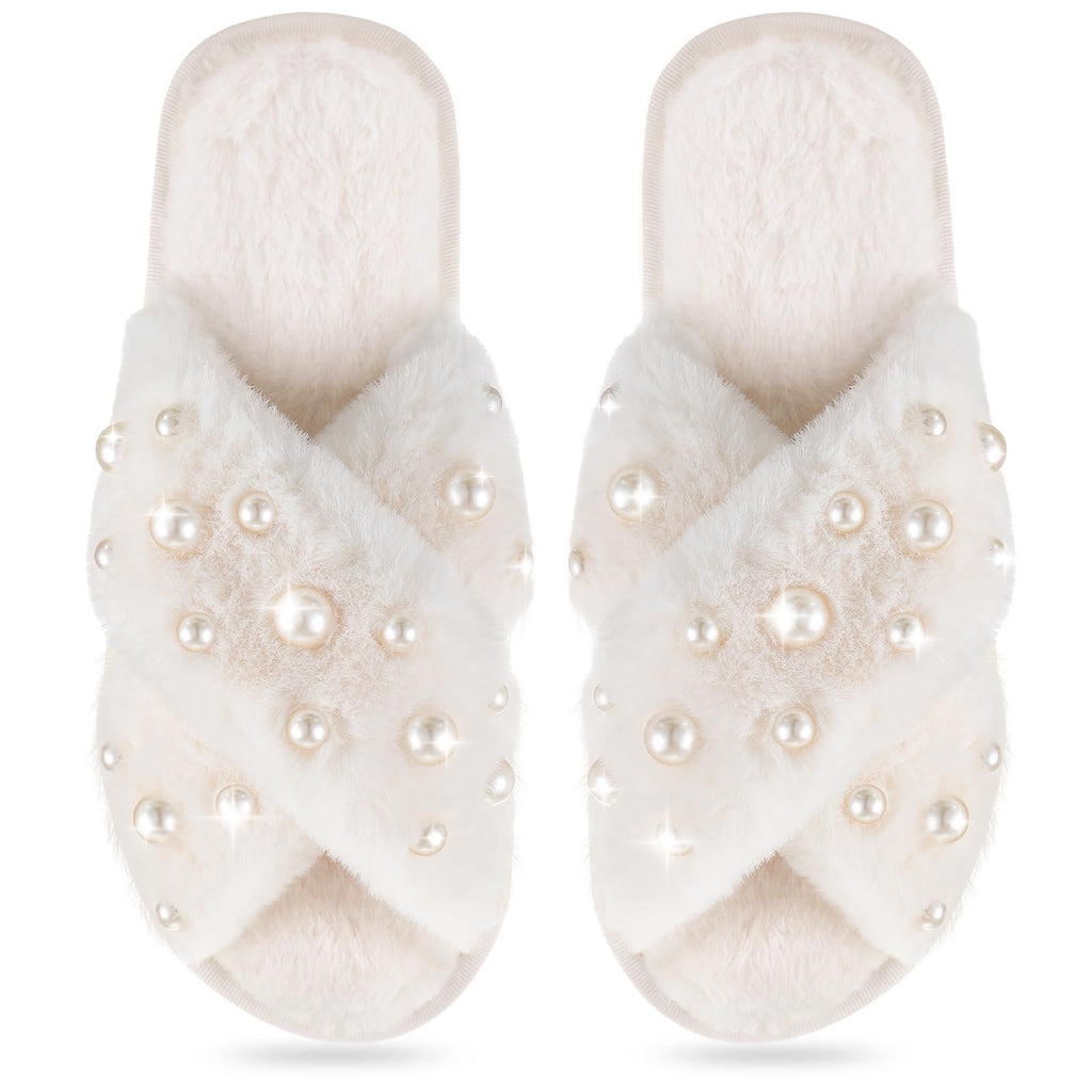 Pearl Bride/Bridesmaid Fuzzy Slippers ( one size)